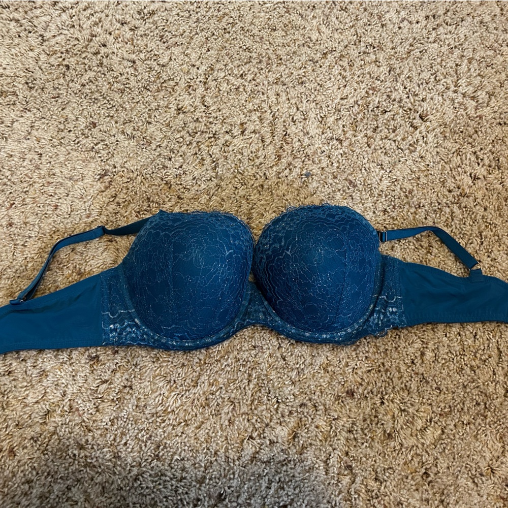 Victoria secret, Body by Victoria bra Dream Angels
